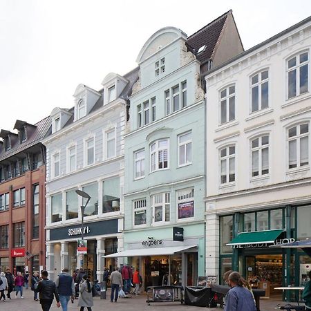 Fewo1846 - Royal Suite - Stilvolle Wohnung Mit 2 Schlafzimmern Im Stadtzentrum 弗伦斯堡 外观 照片